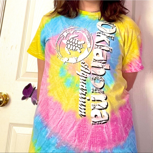 Tie dye Oklahoma aquarium t shirt - Picture 1 of 6